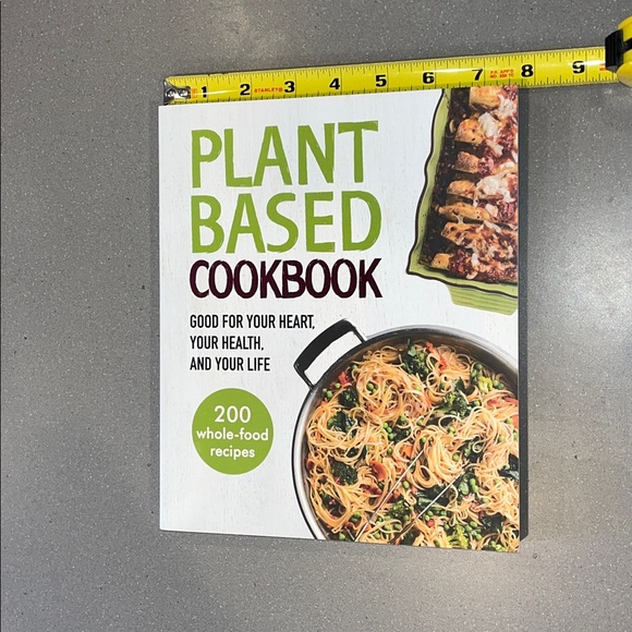 Plant Based Cookbook - Picture 3 of 8